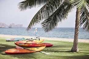 Al Bustan Palace, a Ritz-Carlton Hotel