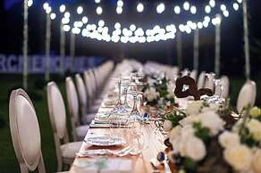 Al Bustan Palace, a Ritz-Carlton Hotel