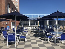 Berkeley Oceanfront Hotel