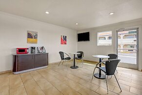 Motel 6 Clovis, NM