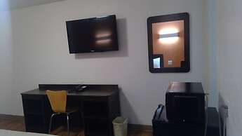 Motel 6 Clovis, NM