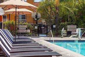 Clementine Hotel & Suites Anaheim