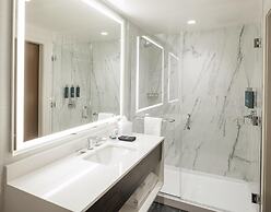 Hilton Arlington Rosslyn The Key