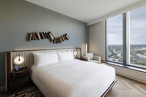 Hilton Arlington Rosslyn The Key