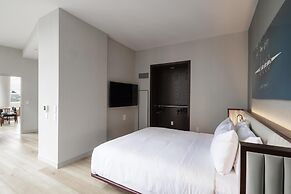 Hilton Arlington Rosslyn The Key