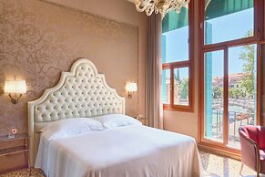 Santa Chiara Hotel