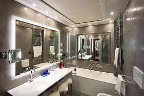 Santa Chiara Hotel