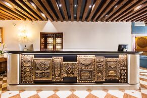 Santa Chiara Hotel