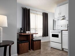 Huntingdon Hotel and Suites