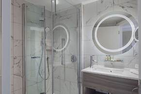 Doubletree by Hilton Bath