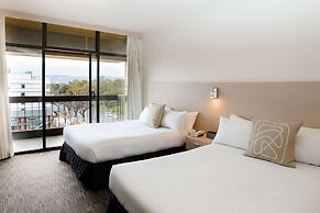 Terrace Hotel Adelaide