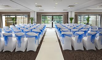 Hilton Cobham