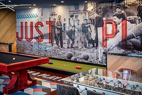 Delta Hotels by Marriott Calgary South