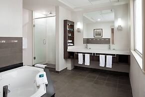 Delta Hotels by Marriott Calgary South