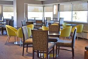 Delta Hotels by Marriott Calgary South