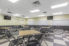 Quality Hotel & Conference Centre