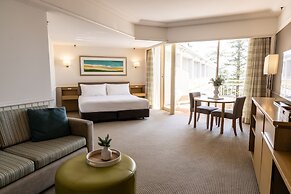 Crowne Plaza Terrigal Pacific by IHG