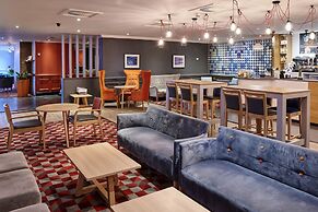 Holiday Inn Leeds Garforth by IHG