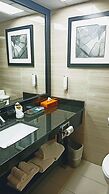 Best Western Plus Village Park Inn