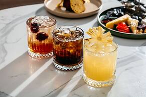 Amora Hotel Brisbane