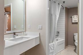 Radisson Hotel & Conference Centre West Edmonton