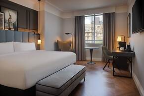 The Queens Hotel