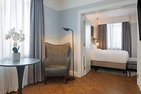 The Queens Hotel