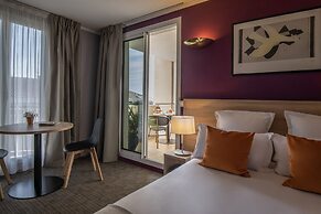 Le Cetai Cannes Beach Hotel