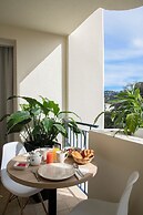 Le Cetai Cannes Beach Hotel