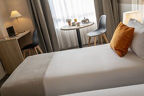 Le Cetai Cannes Beach Hotel