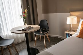 Le Cetai Cannes Beach Hotel