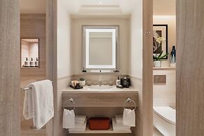 Four Seasons Hotel des Bergues Geneva