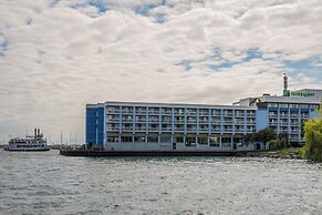 Holiday Inn Kingston Waterfront by IHG