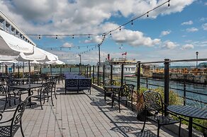 Holiday Inn Kingston Waterfront by IHG