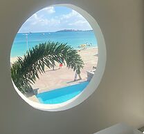 Seaview Beach Hotel