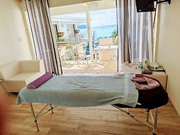 Seaview Beach Hotel