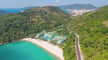 Le Meridien Phuket Beach Resort