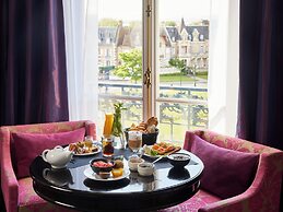 Le Grand Hotel de Cabourg - MGallery Collection