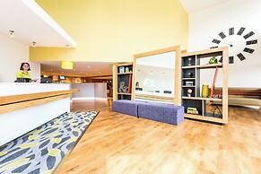 Holiday Inn Lancaster by IHG