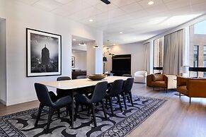 Hyatt Regency Chicago