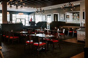 Delta Hotels by Marriott Saguenay Conference Centre