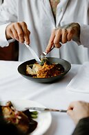 Delta Hotels by Marriott Saguenay Conference Centre