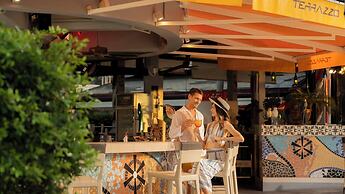 Holiday Inn Resort Phuket by IHG