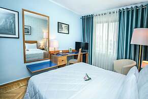 Tirana International Hotel & Conference Centre