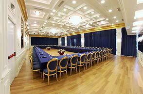 Tirana International Hotel & Conference Centre