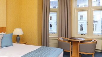 Imperial Hotel