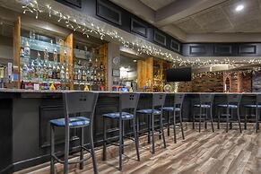 Best Western Woodhaven Inn