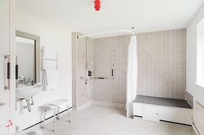 Holiday Inn Rochester Chatham by IHG