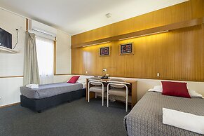 Citrus Valley Motel