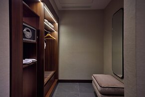 Hilton Milan